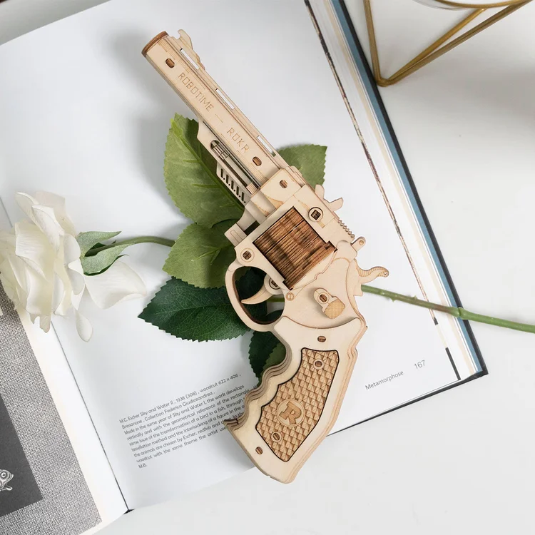 Diy Assembled Wooden Toy Revolver Puzzle Game Boy Children Hand-built Model Rubber Band Gun Non-finished Product